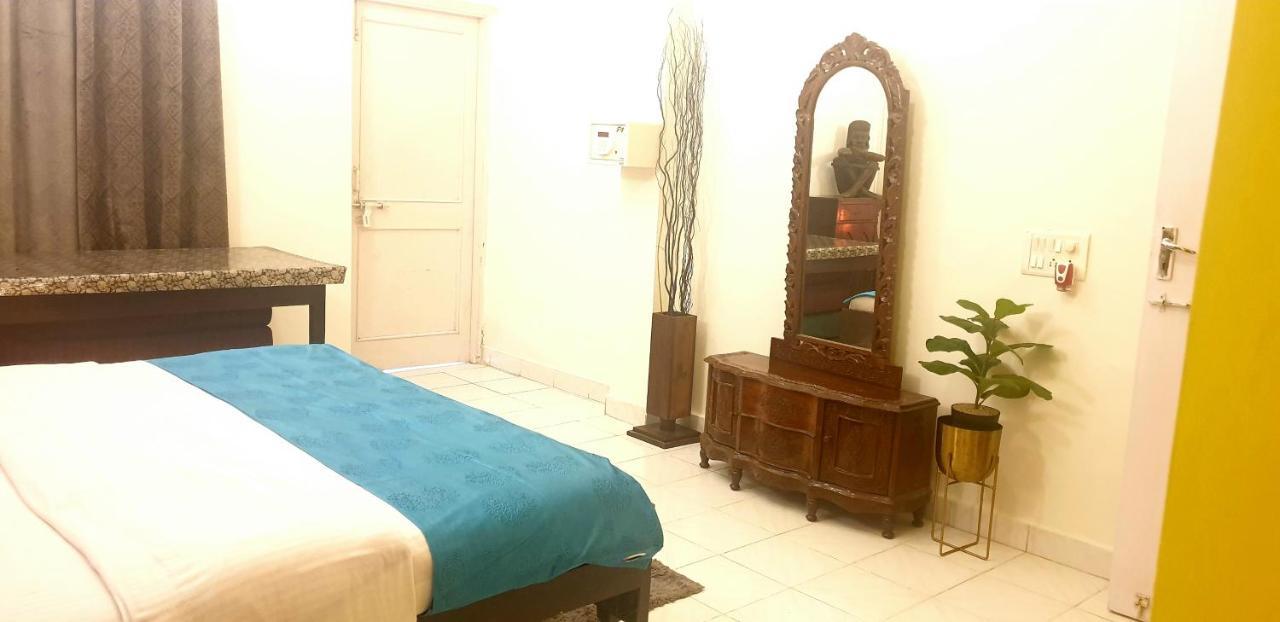 Calangute Beach Villa # 3Bhk # Pool # Kitchen # 300Mts To Beach By Gr Stays Exterior photo